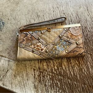 Elegant Patchwork Wristlet Clutch